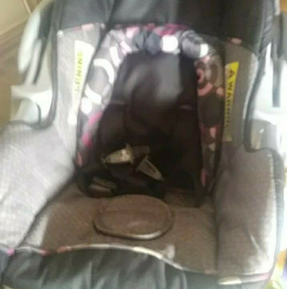 Baby trend infant carseat